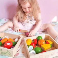 Cutting Fruit Crate