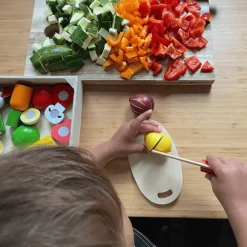 Cutting Fruit Crate