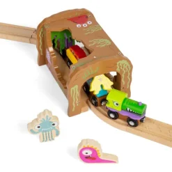 Monster Tunnel