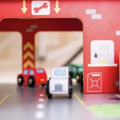 Park & Play Garage