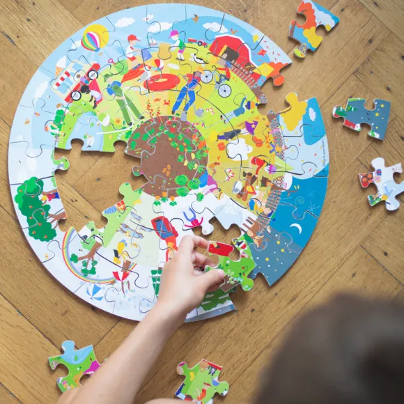 Seasonal Circular Floor Puzzle