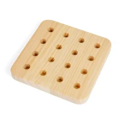 Wobbly Peg Board